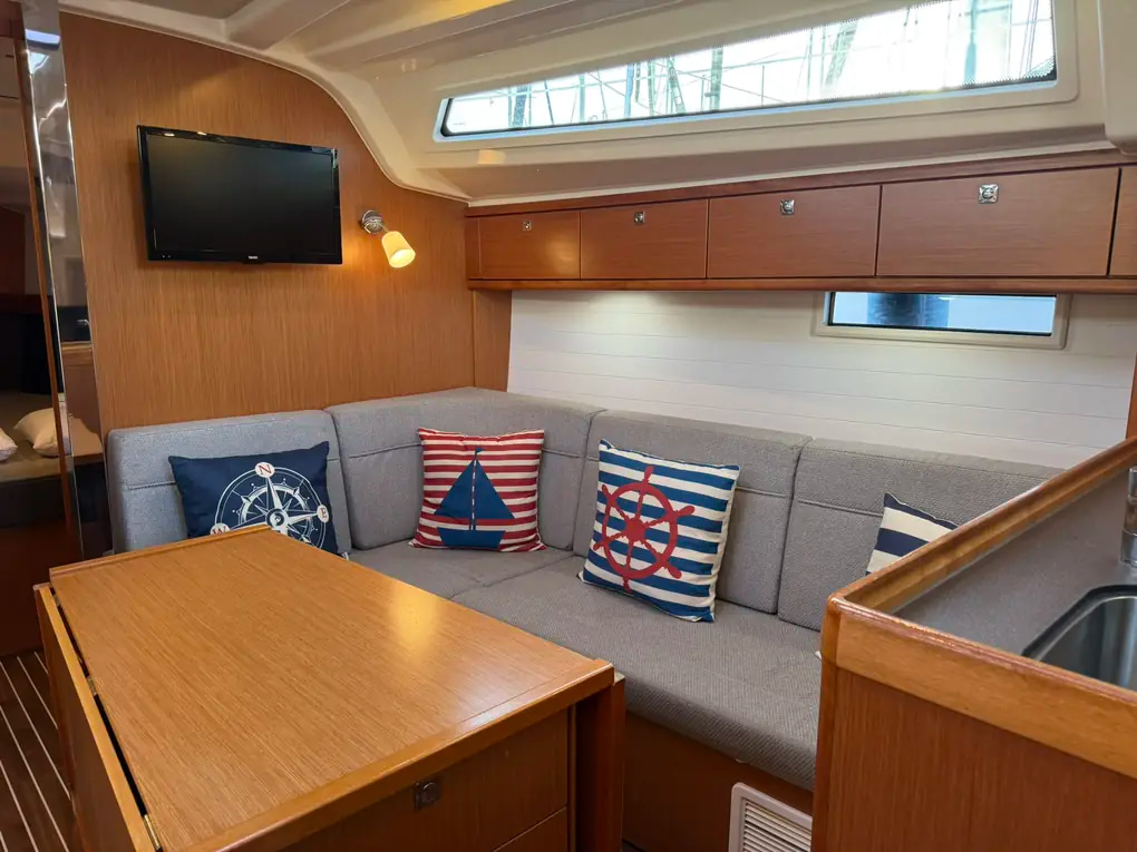2019 Bavaria 37 Cruiser te koop (photo 63)