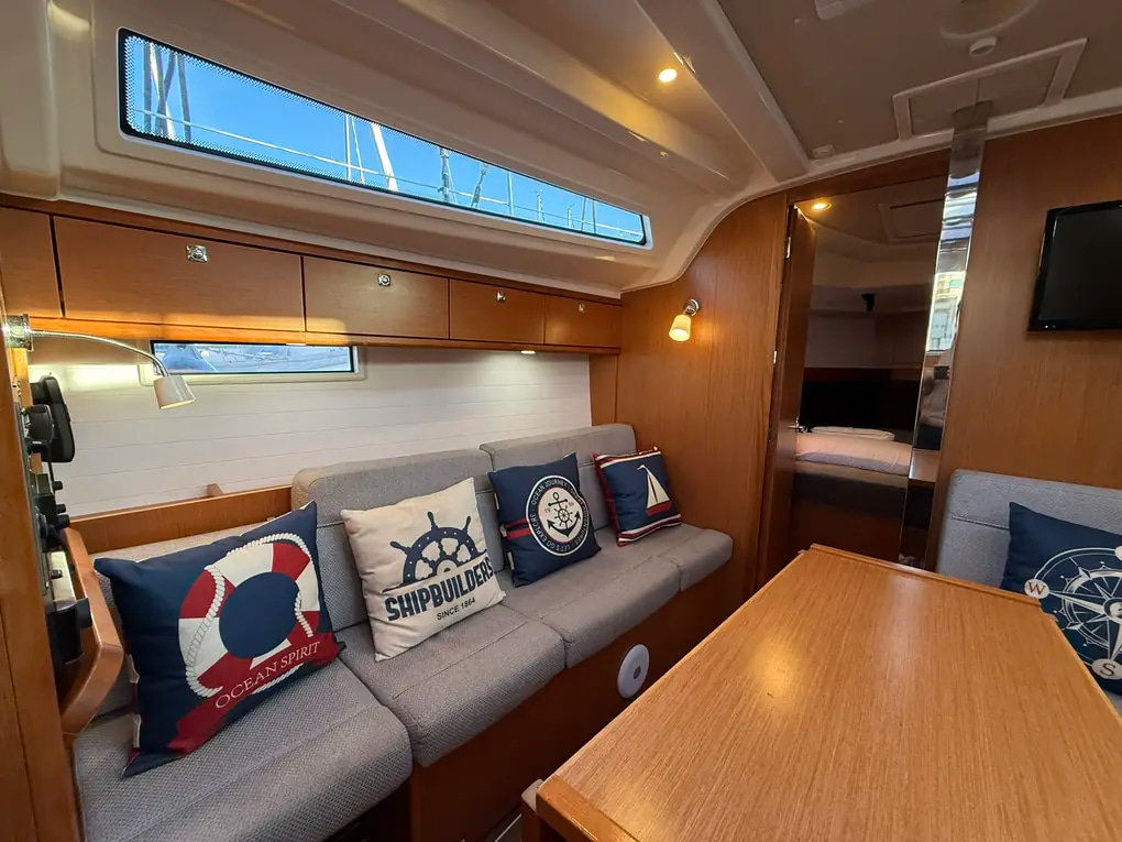 2019 Bavaria 37 Cruiser te koop (photo 73)