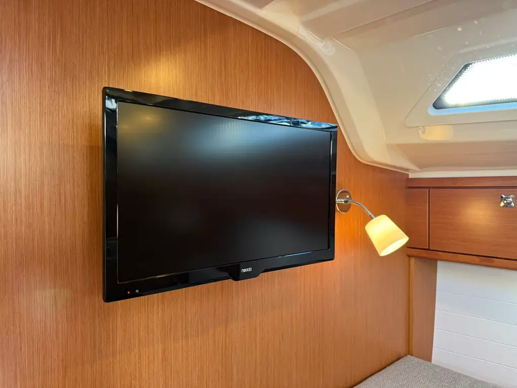 2019 Bavaria 37 Cruiser te koop (photo 80)