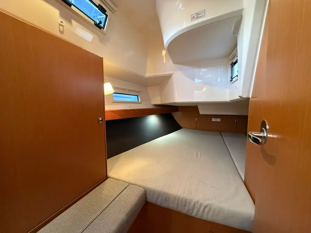 2019 Bavaria 37 Cruiser te koop (photo 90)