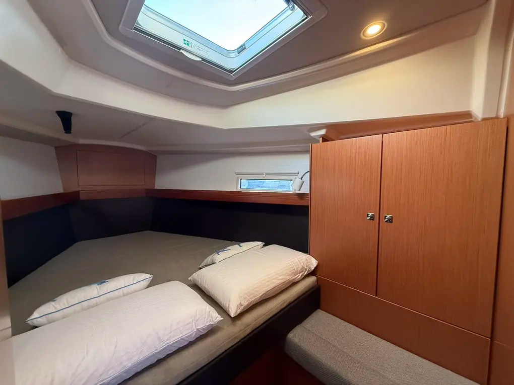 2019 Bavaria 37 Cruiser te koop (photo 94)