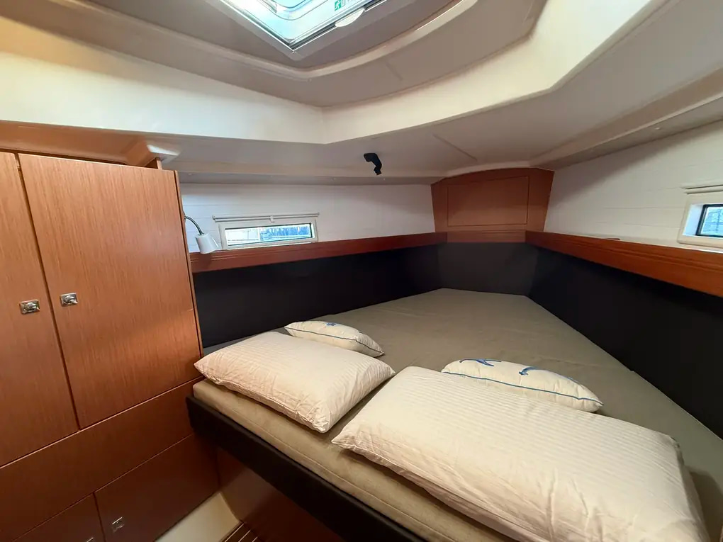 2019 Bavaria 37 Cruiser te koop (photo 95)