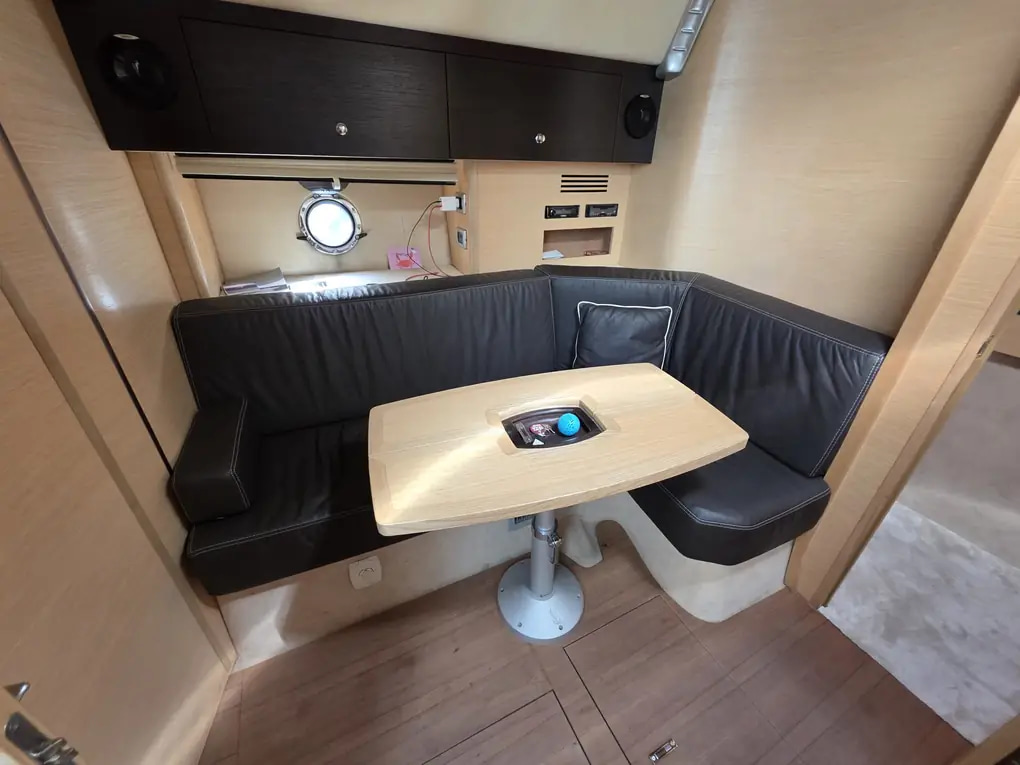 2008 Cranchi 43 Mediterranee HT zu verkaufen (photo 21)