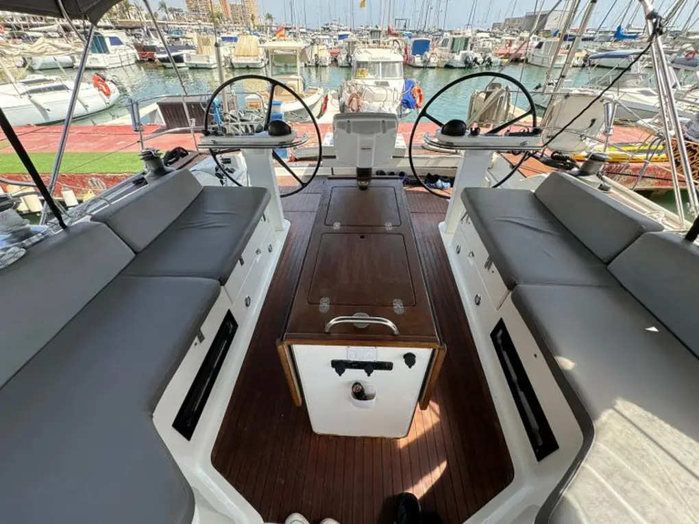 2011 Bavaria 55 Cruiser zu verkaufen (photo 13)