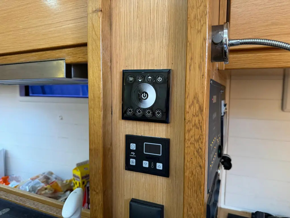 2011 Bavaria 55 Cruiser zu verkaufen (photo 54)