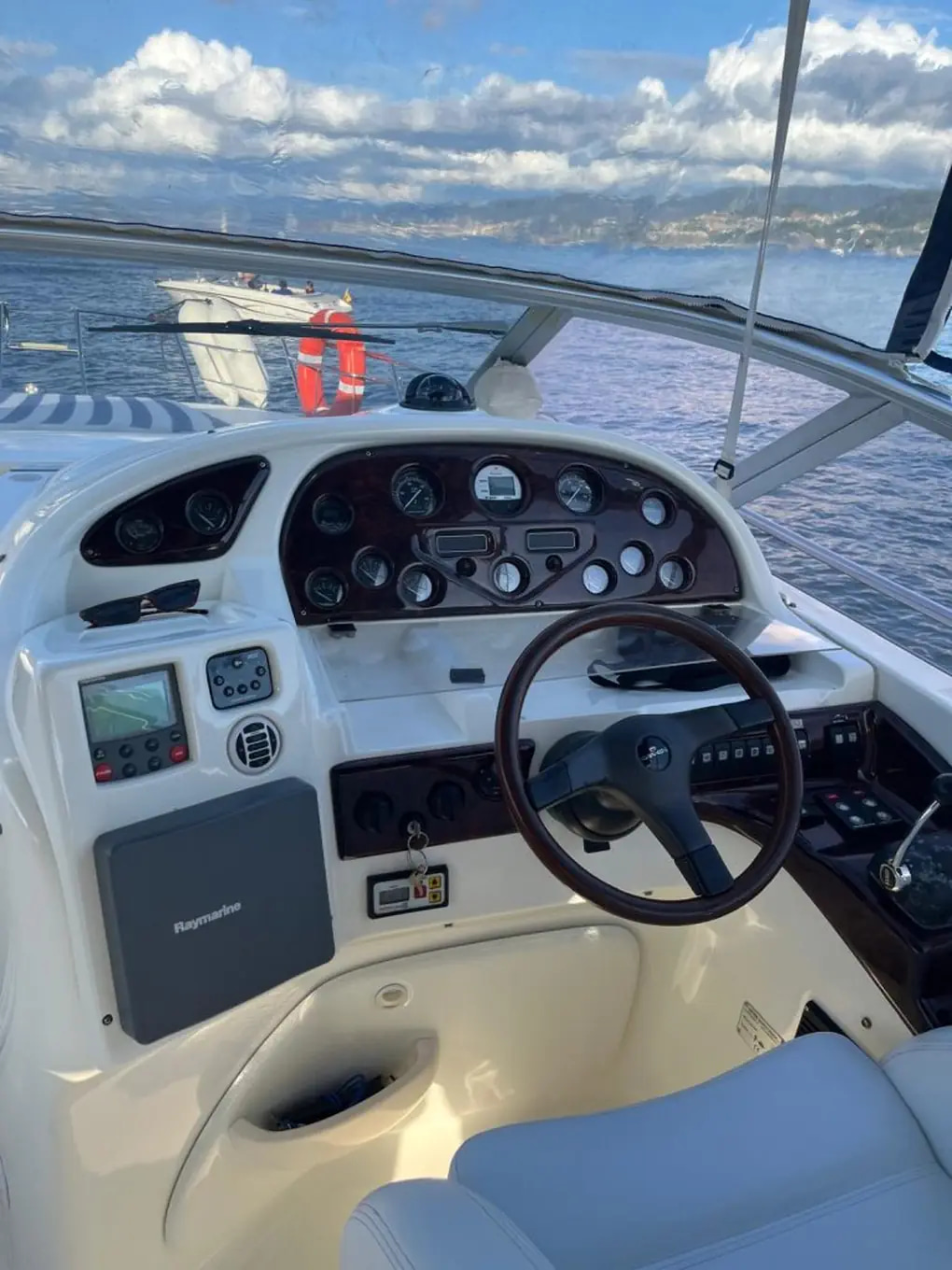 2004 Cranchi Smeraldo 37 for sale (photo 7)
