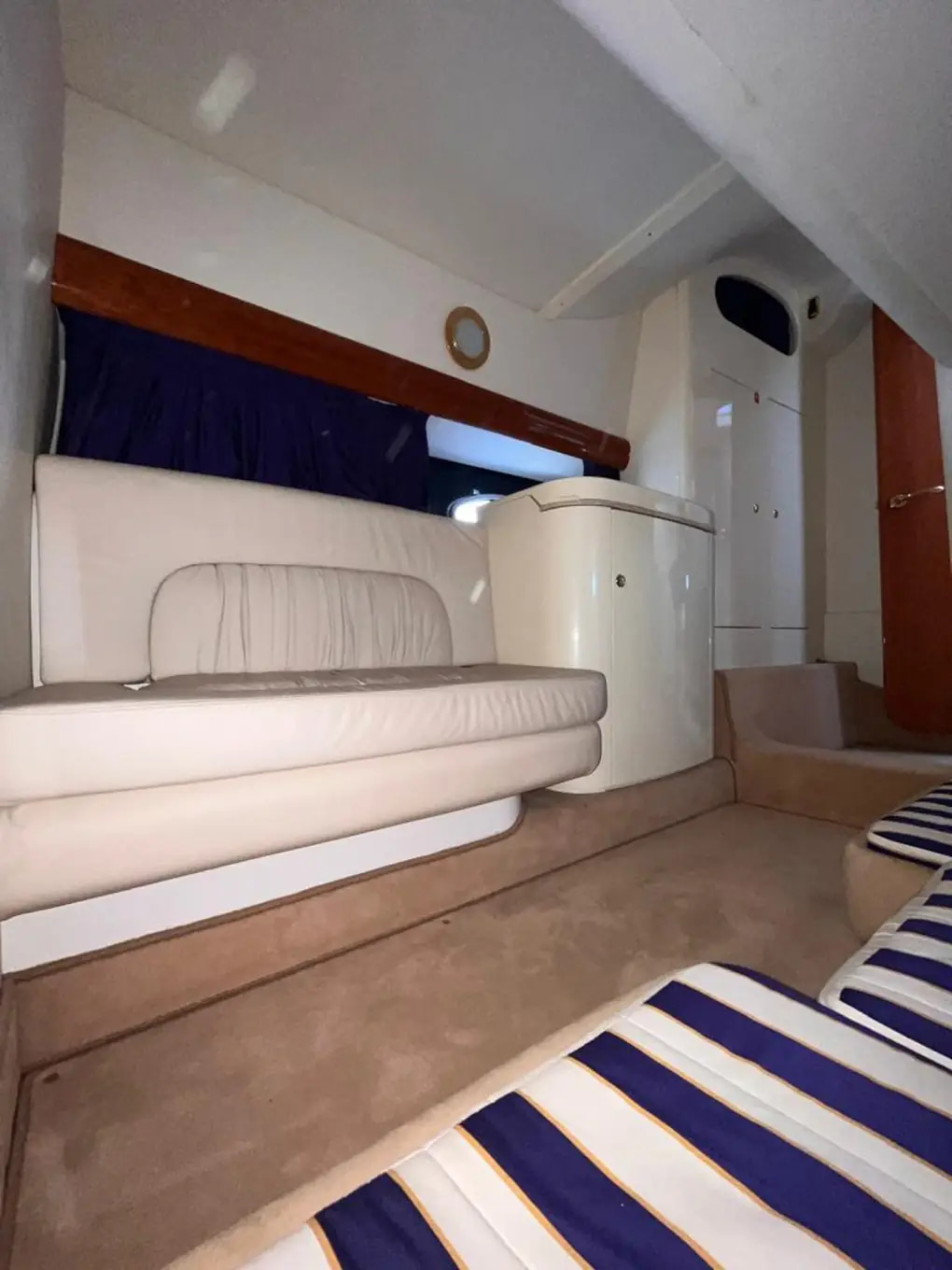 2004 Cranchi Smeraldo 37 for sale (photo 32)