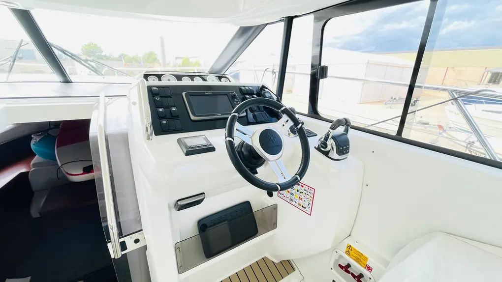 2016 Jeanneau Leader 36 te koop (photo 3)