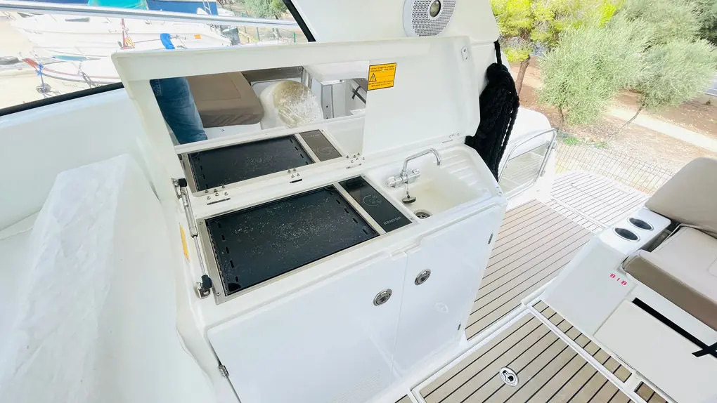 2016 Jeanneau Leader 36 te koop (photo 36)