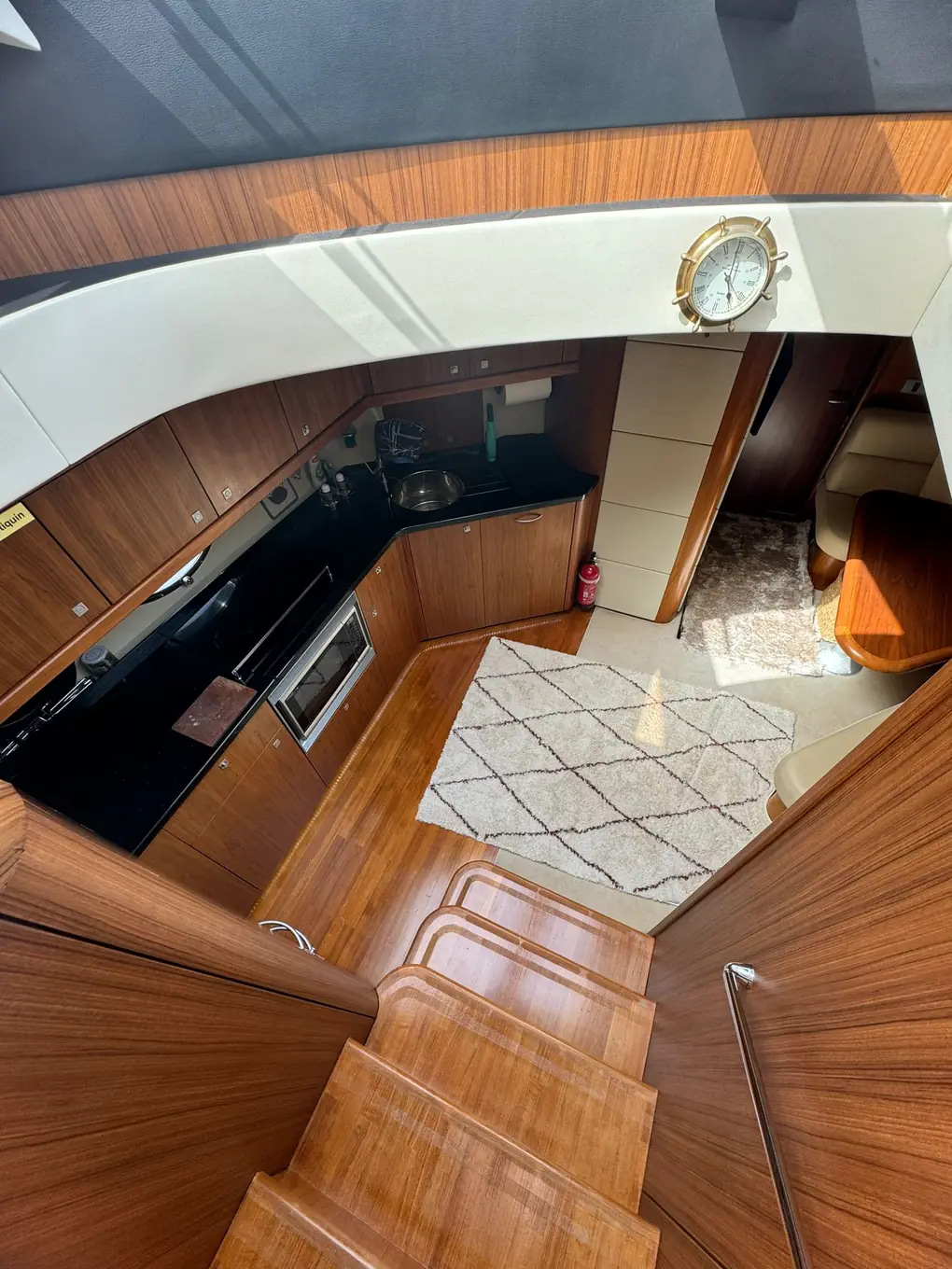 2007 Sunseeker Predator 62 for sale (photo 9)