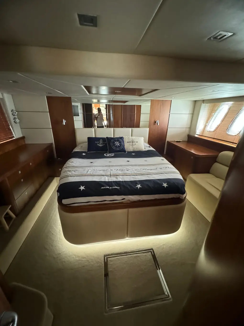 2007 Sunseeker Predator 62 for sale (photo 16)