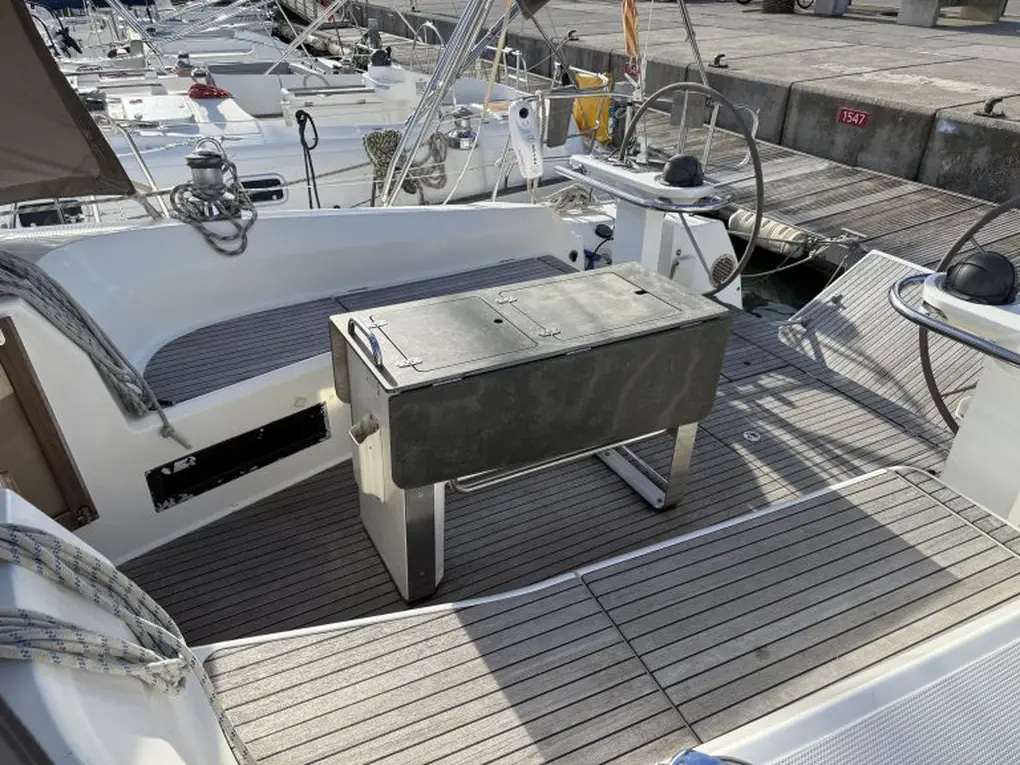 2011 Bavaria 45 Cruiser en venta (photo 42)