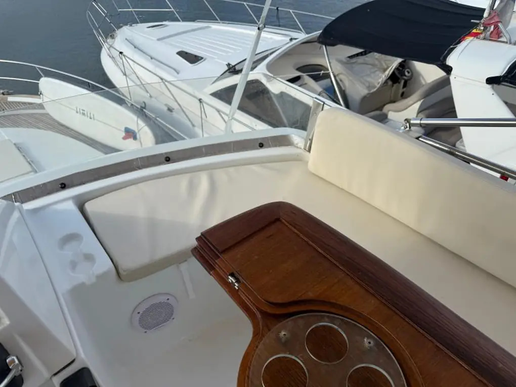 2004 Beneteau Antares 13.80 à vendre (photo 9)
