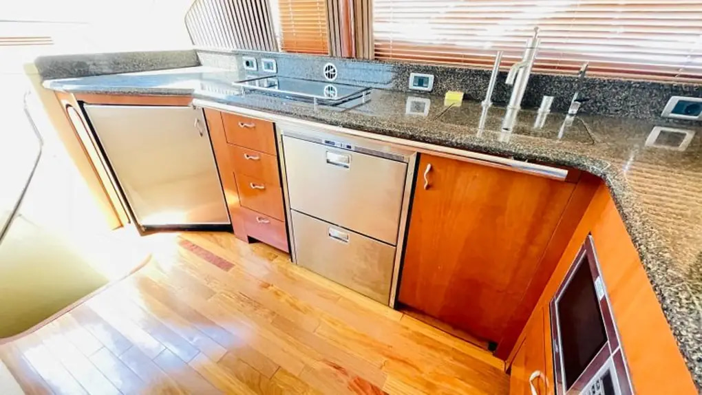 2005 Sea Ray 58 Sedan Bridge in vendita (photo 18)