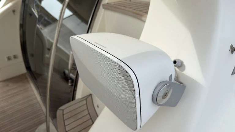 2002 Azimut 68 Plus for sale (photo 6)