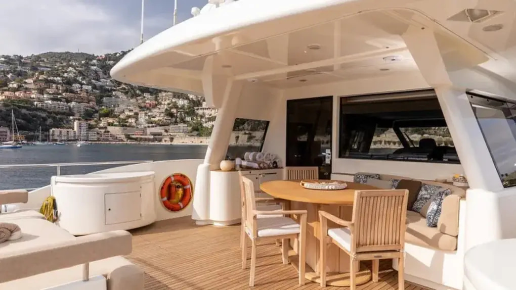 2010 Ferretti Navetta 26 te koop (photo 19)