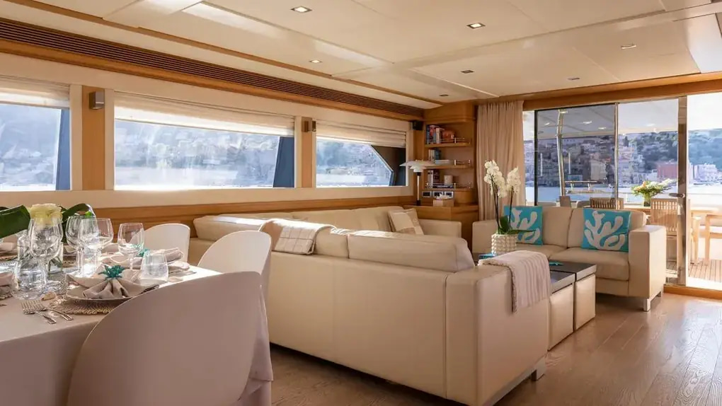 2010 Ferretti Navetta 26 te koop (photo 24)