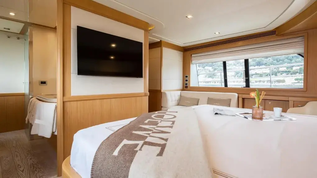 2010 Ferretti Navetta 26 te koop (photo 32)