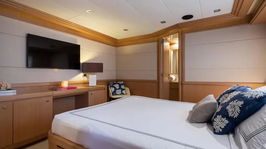 2010 Ferretti Navetta 26 te koop (photo 33)