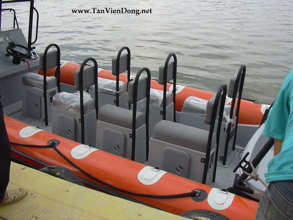 2023 Tan Vien Dong TVD-RIB650 à vendre (photo 15)