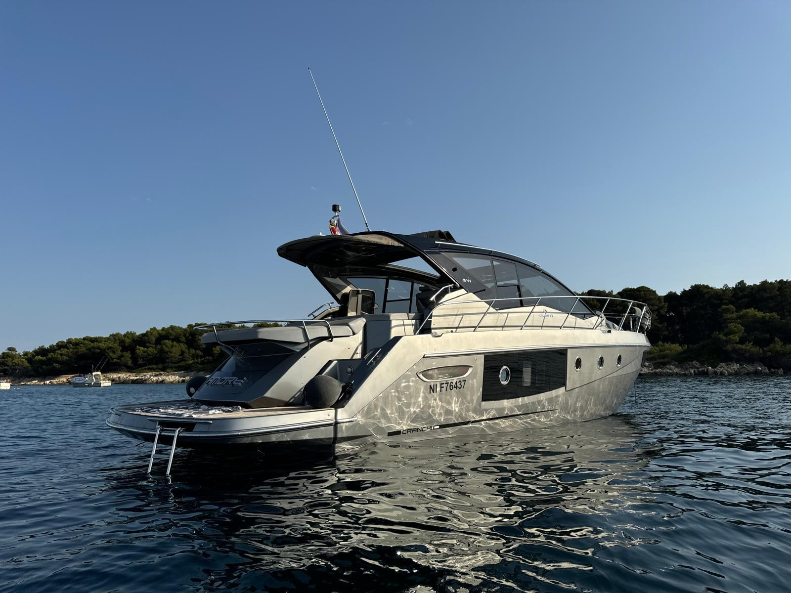 2018 Cranchi M44 HT in vendita e a noleggio (photo 4)