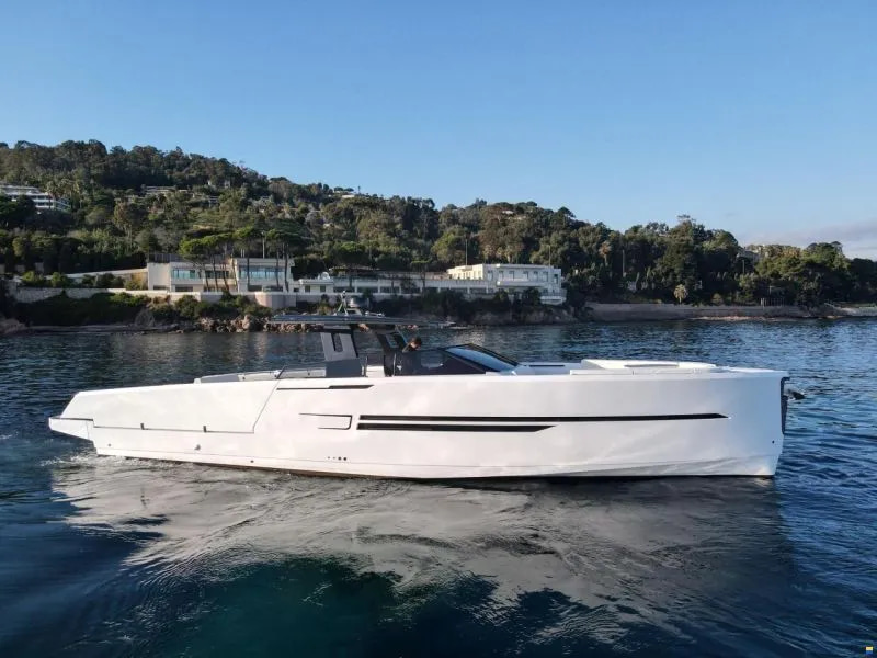 2023 OKEAN 55 “OPEN SPORT” zu chartern (photo 2)