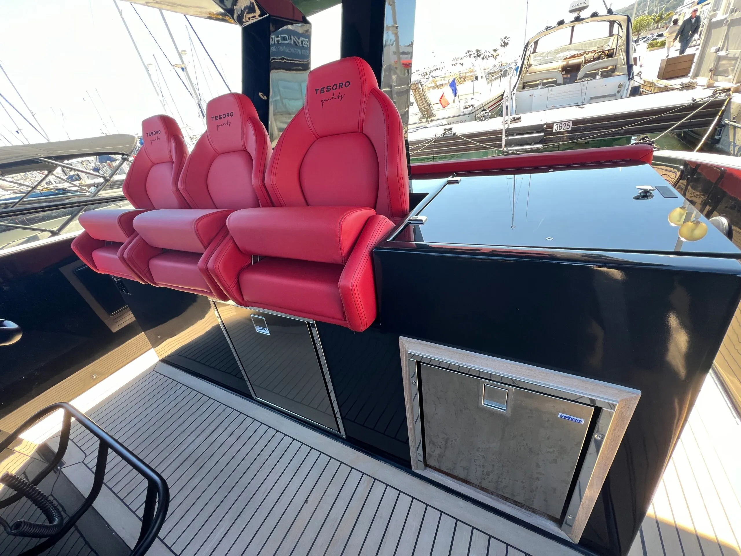 2023 Tesoro T40 Black Series te koop & te huur (photo 9)