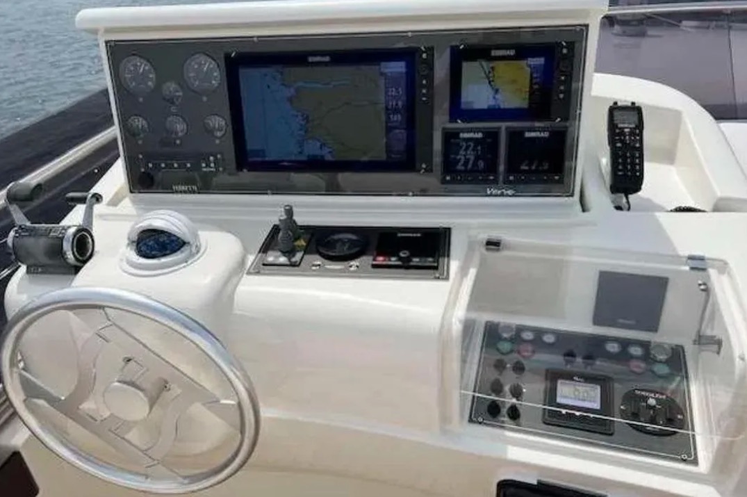 2005 Ferretti 761 zu verkaufen (photo 11)