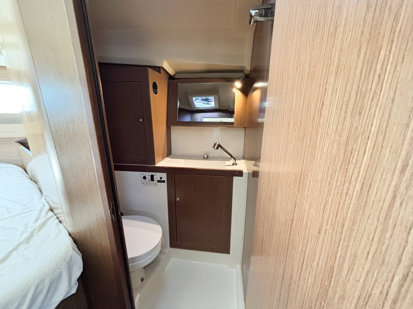 2020 Beneteau Oceanis 41.1 na sprzedaż (photo 22)