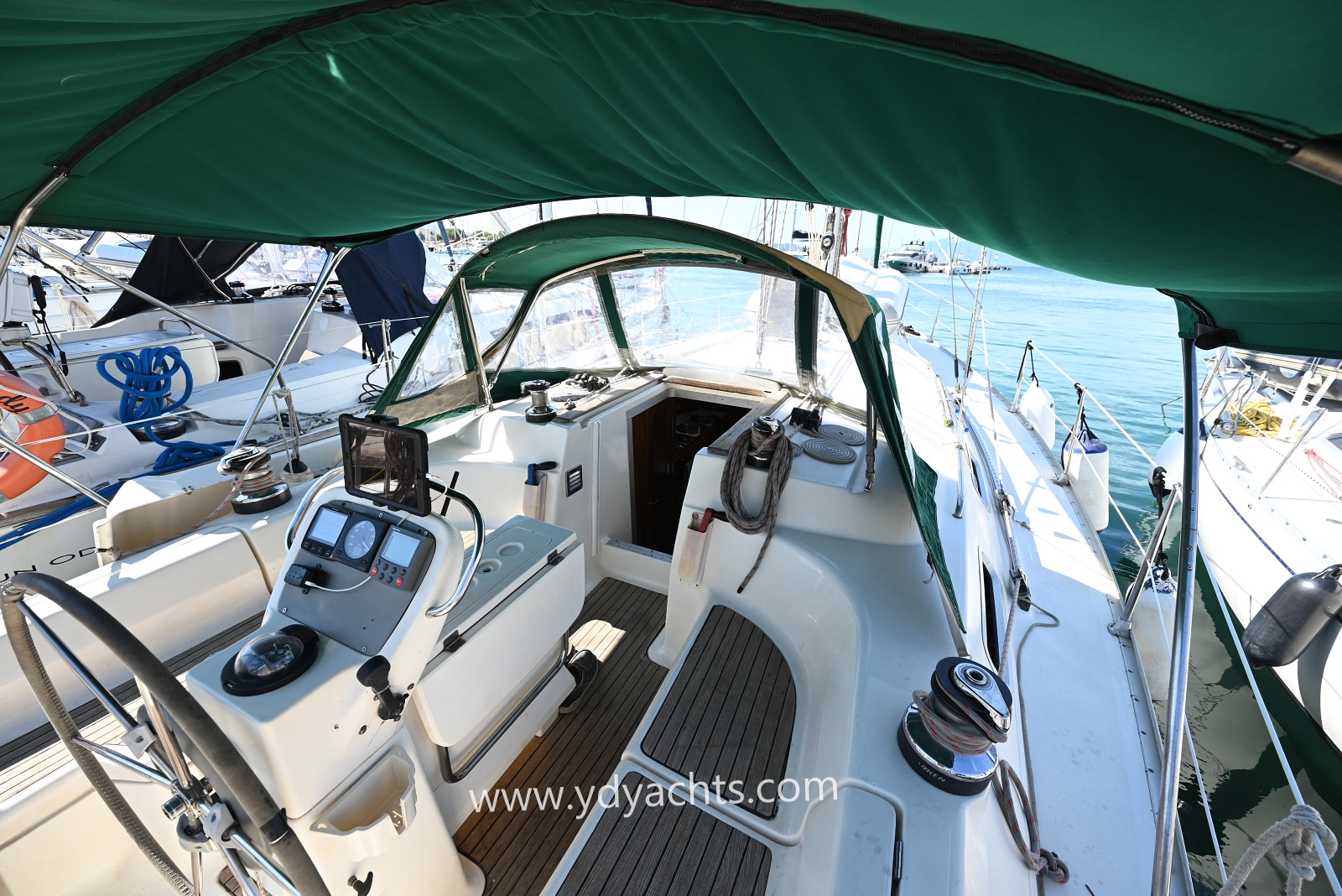 1998 Bavaria 41 Holiday for sale (photo 7)
