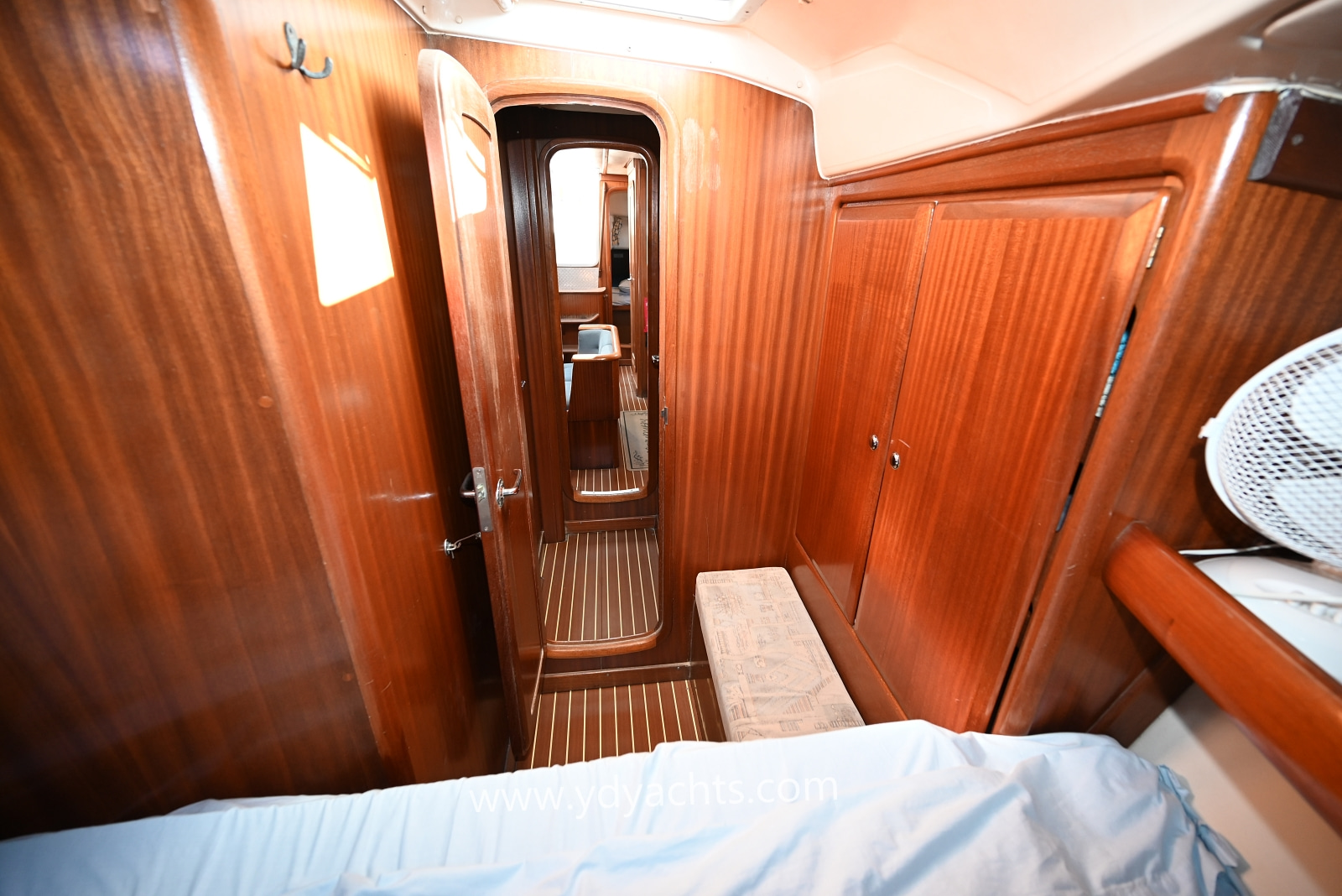 1998 Bavaria 41 Holiday for sale (photo 31)