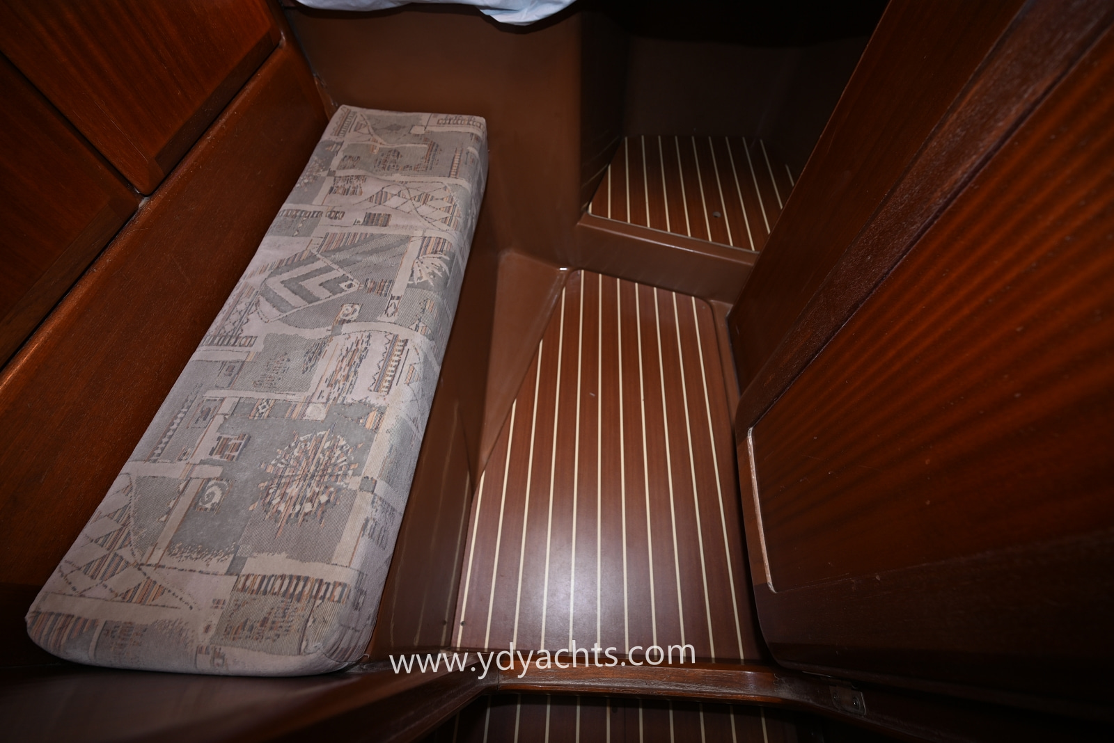 1998 Bavaria 41 Holiday for sale (photo 32)