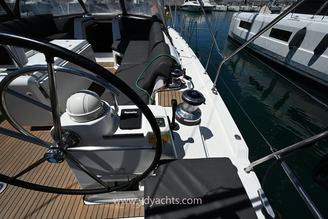 2019 Jeanneau 54 for sale (photo 6)