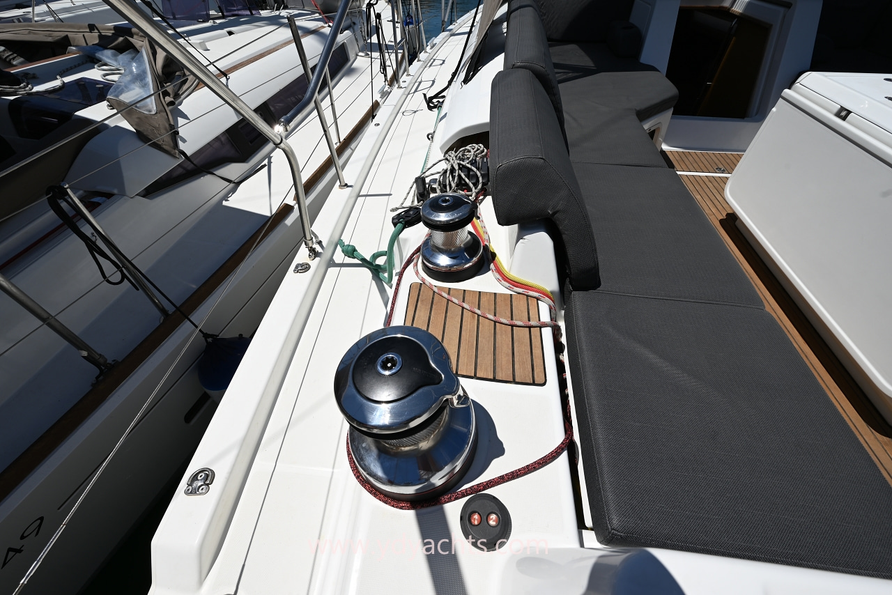 2019 Jeanneau 54 for sale (photo 8)
