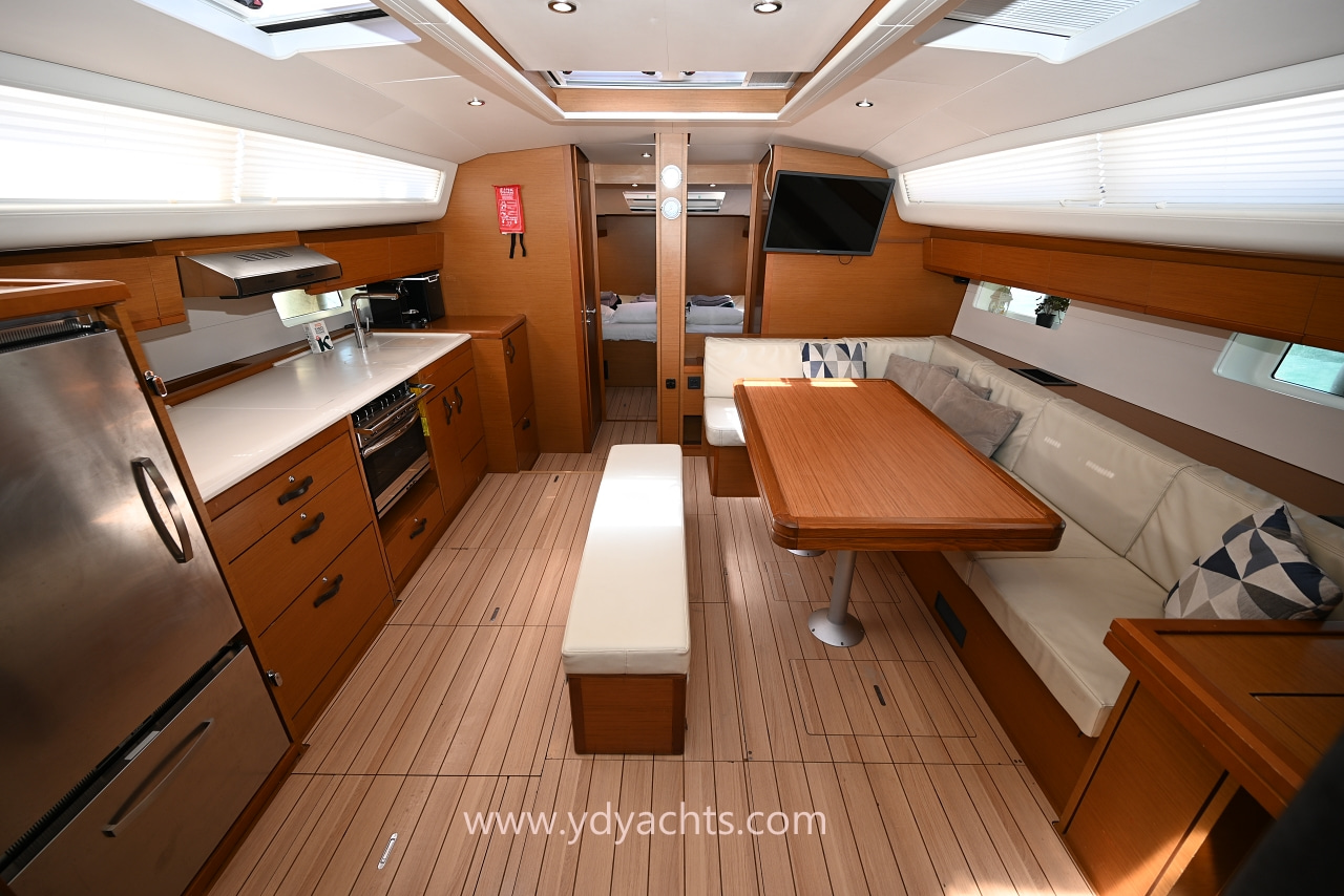2019 Jeanneau 54 for sale (photo 18)