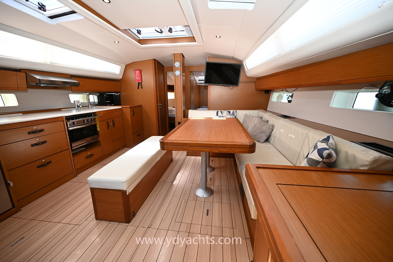 2019 Jeanneau 54 for sale (photo 19)