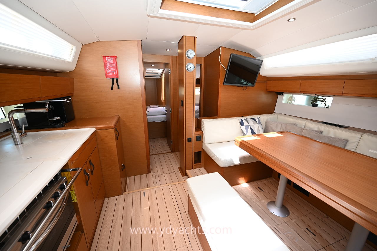 2019 Jeanneau 54 for sale (photo 21)