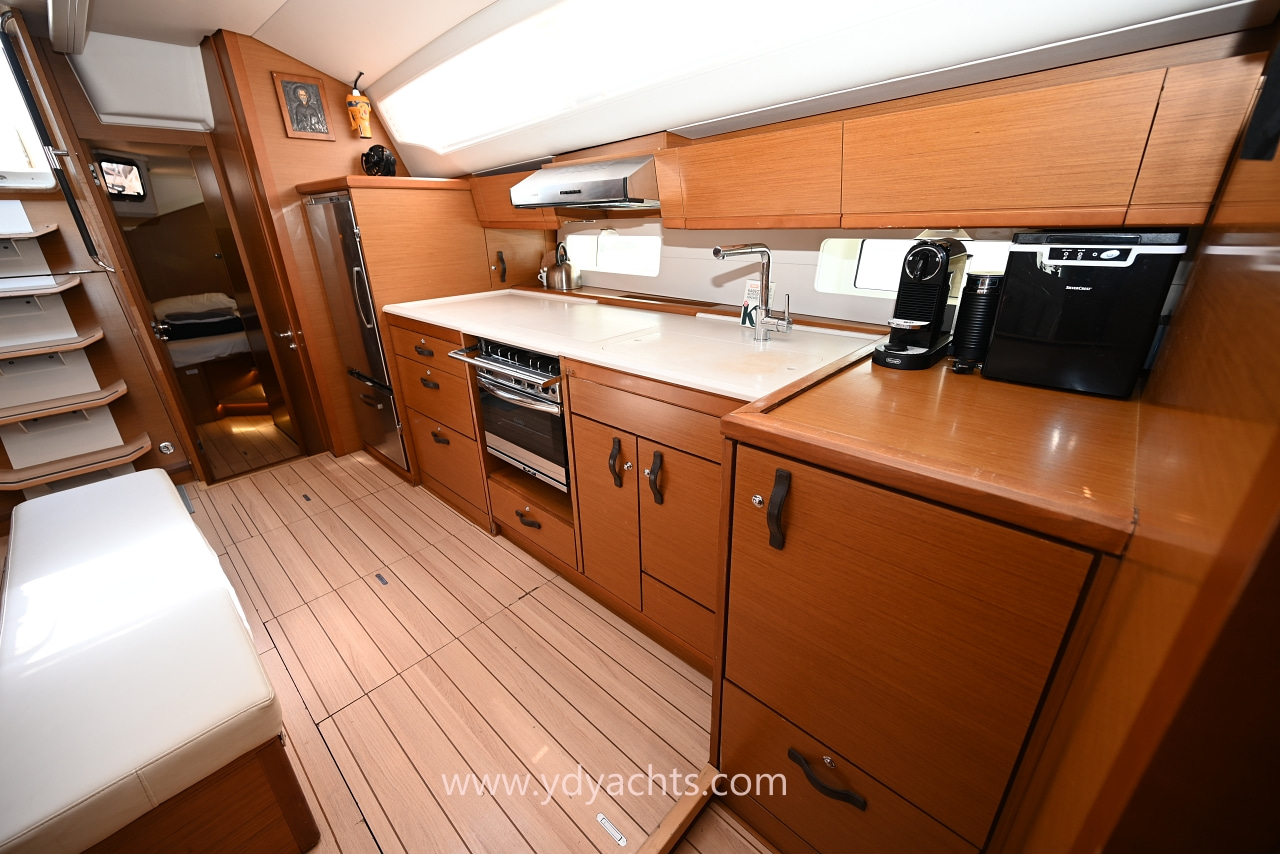 2019 Jeanneau 54 for sale (photo 30)