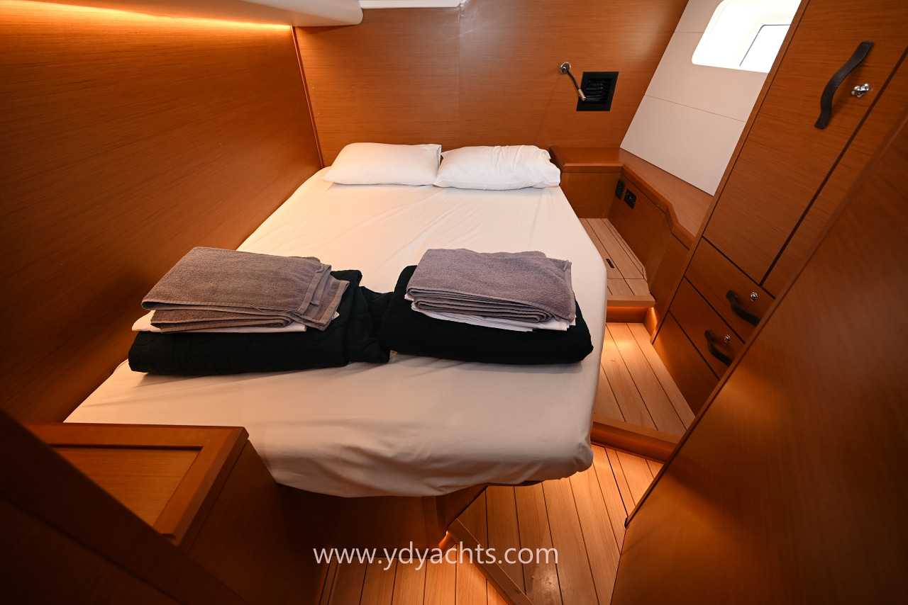 2019 Jeanneau 54 for sale (photo 40)