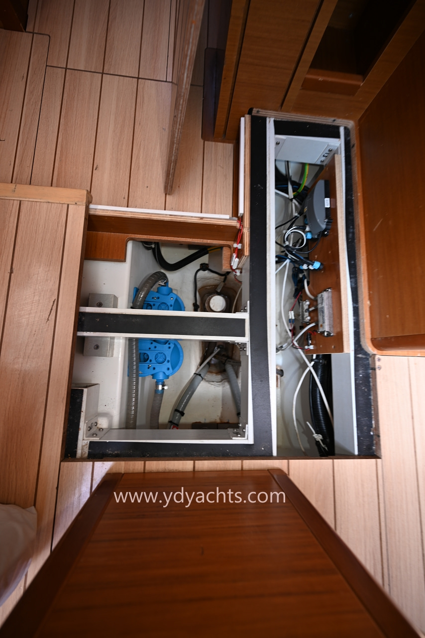 2019 Jeanneau 54 for sale (photo 46)