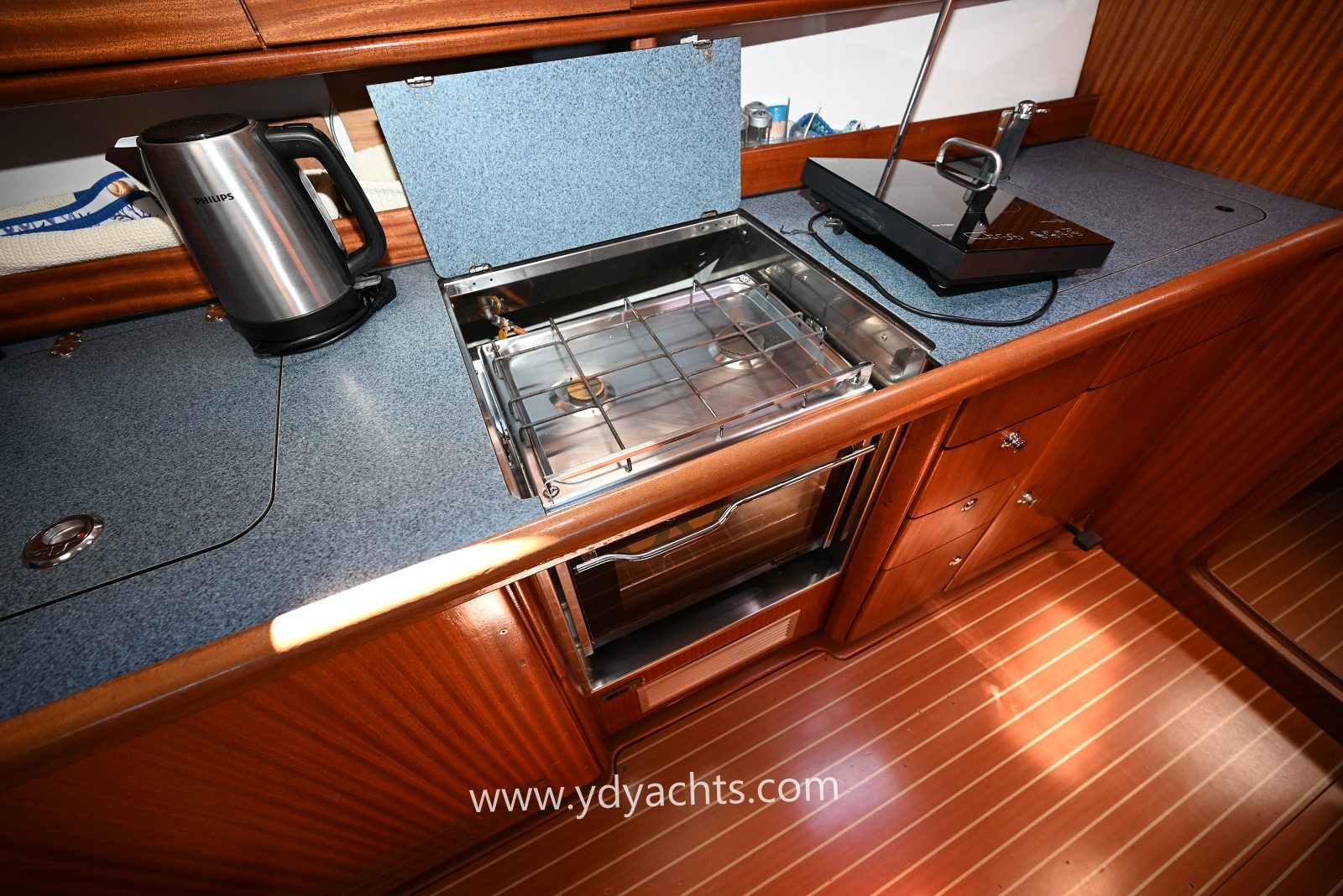 2003 Bavaria 38 for sale (photo 24)