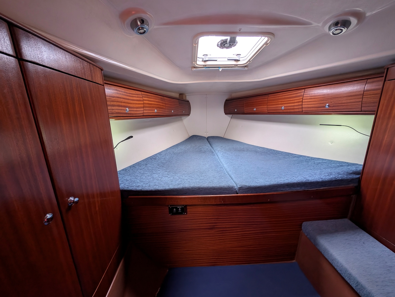 2003 Bavaria 38 for sale (photo 26)