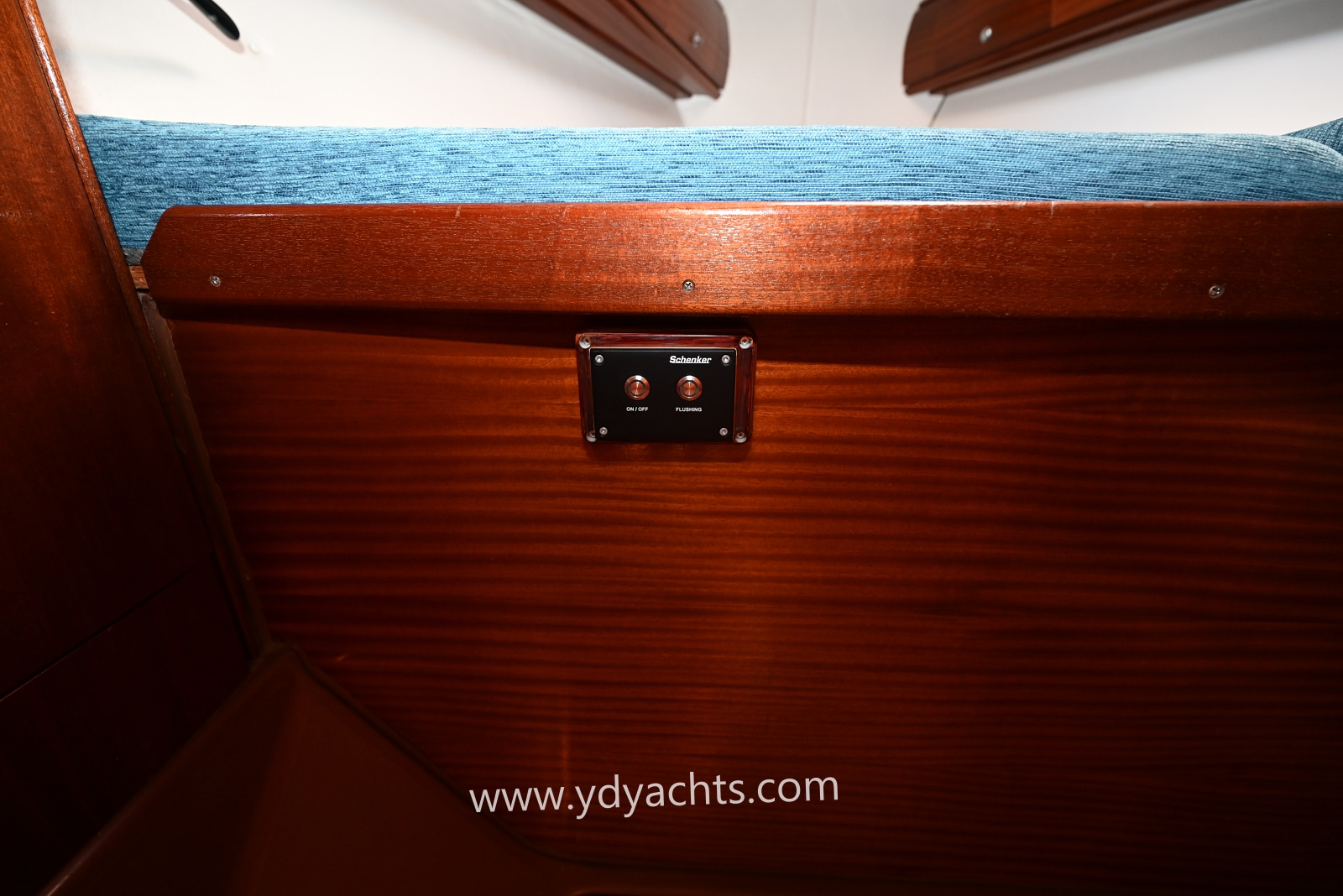 2003 Bavaria 38 for sale (photo 27)