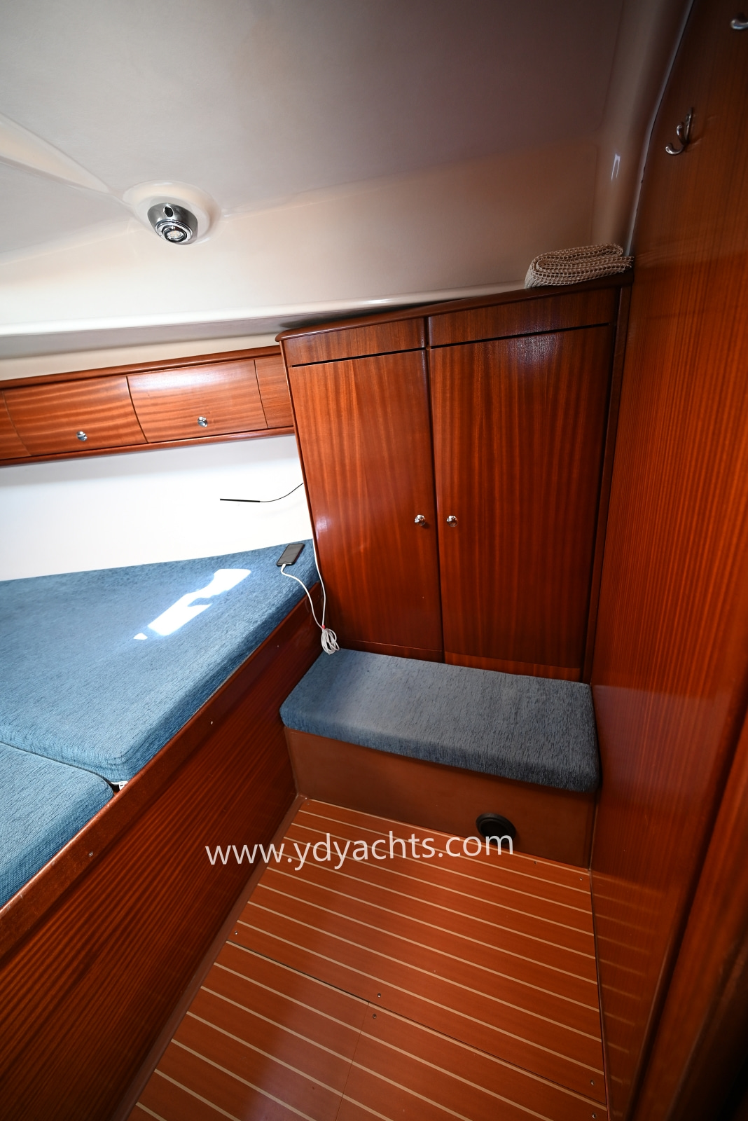 2003 Bavaria 38 for sale (photo 30)