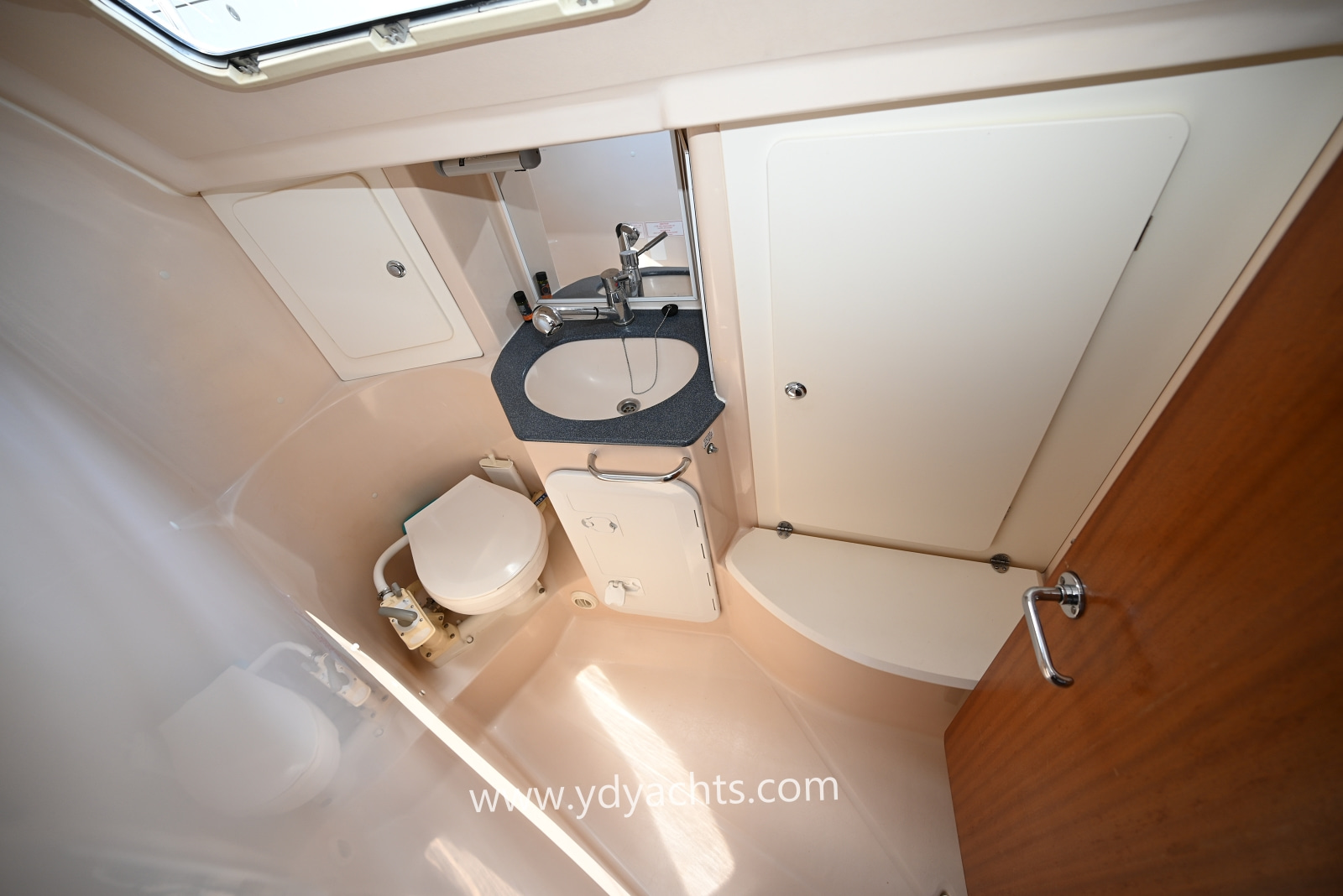 2003 Bavaria 38 for sale (photo 55)