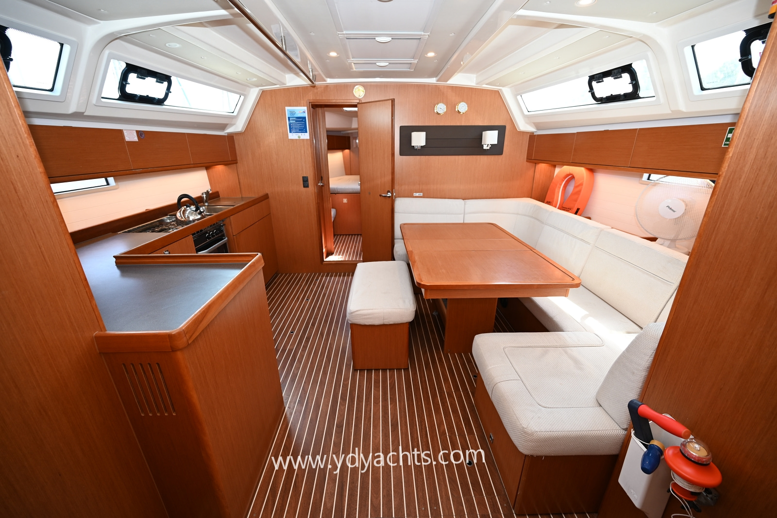 2020 Bavaria Cruiser 46 for sale (photo 20)