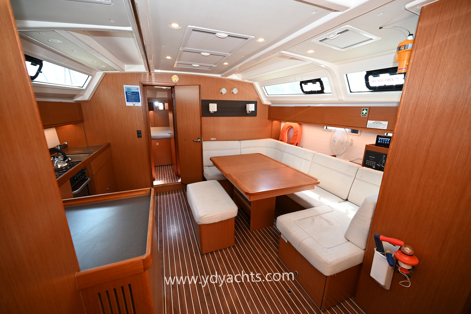 2020 Bavaria Cruiser 46 for sale (photo 21)