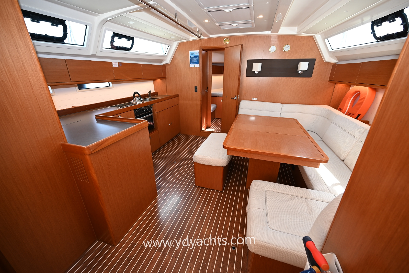 2020 Bavaria Cruiser 46 for sale (photo 22)