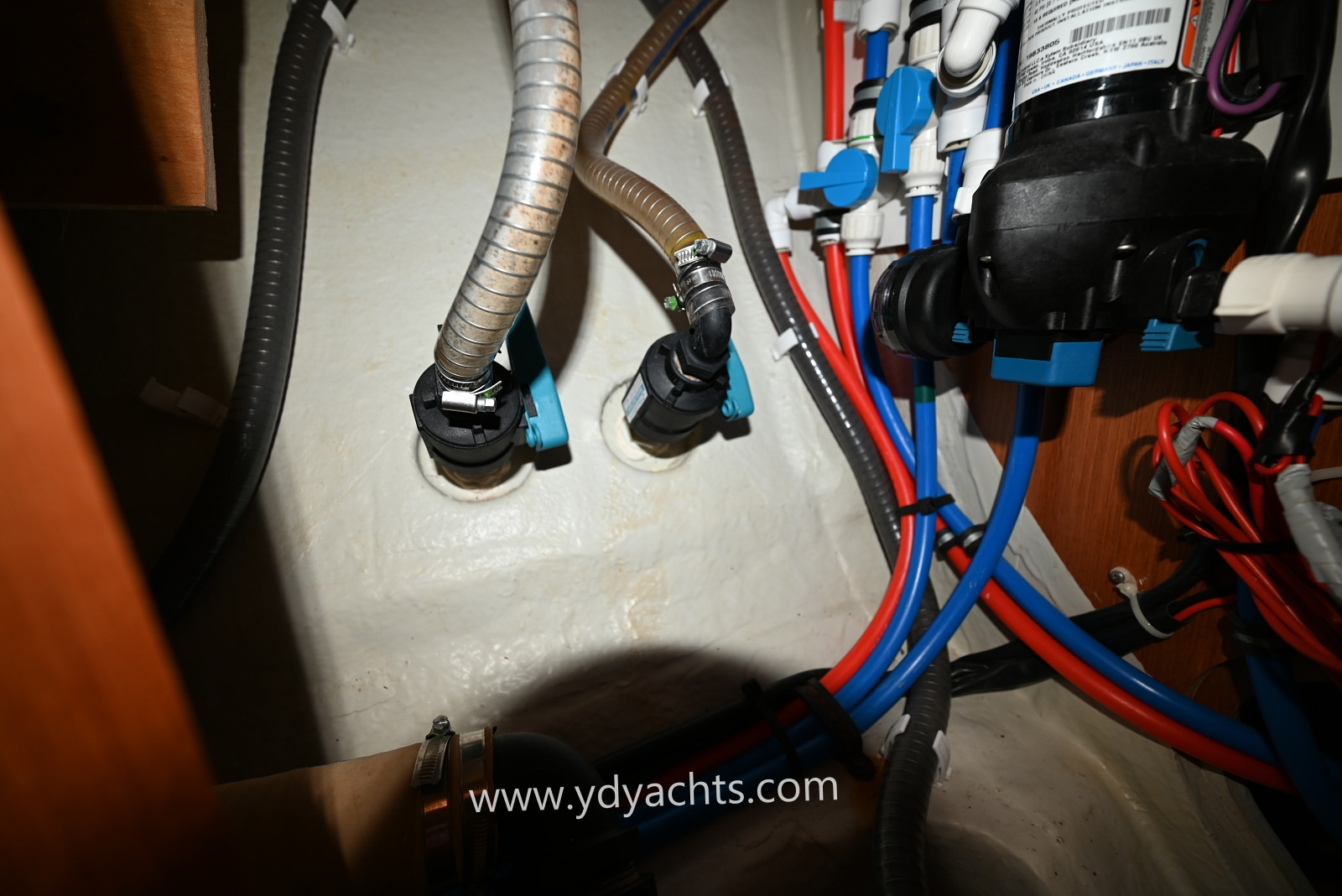 2020 Bavaria Cruiser 46 for sale (photo 46)
