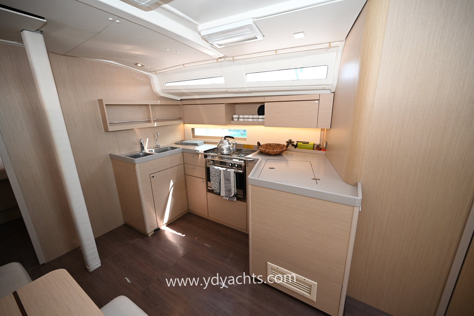 2022 Beneteau Oceanis 40.1 à vendre (photo 21)